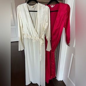 Bundle of 2 Flora Nikrooz robes